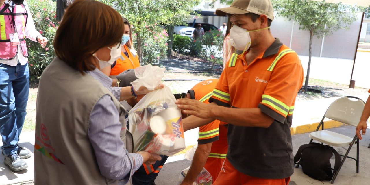 Veolia y Guadalupe entregan apoyo alimentario a recolectores de basura