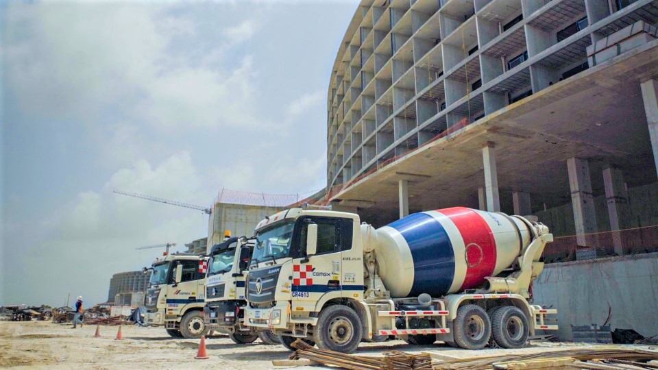 Innovador concreto de CEMEX agiliza la construcción de nuevo megahotel en Cancún
