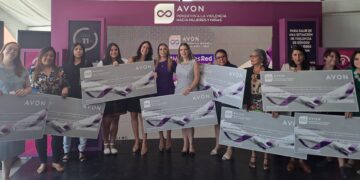 Avon contribuye a poner fin a la violencia de género con donaciones y acciones sociales