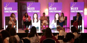 Cemex reconoce el esfuerzo y emprendimiento de mujeres en la red Construrama
