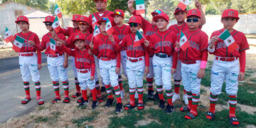Subcampeones de béisbol infantil regresan a EE. UU. para competir en el Campeonato Mundial