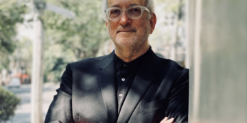 Reconocen al arquitecto Enrique Norten con el Premio Lorenzo H. Zambrano