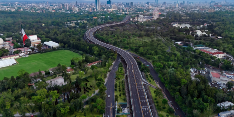 Autopista Urbana Norte, México