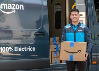 Camioneta eléctrica de entregas de Amazon.