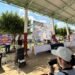 Estudiantes de bachillerato durante la feria en Tlapacoyan.